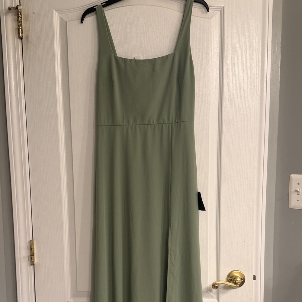 NWT Lulu's Remarkable Arrival Sage Brush Sleeveless Maxi
Dress - Picture 5 of 13